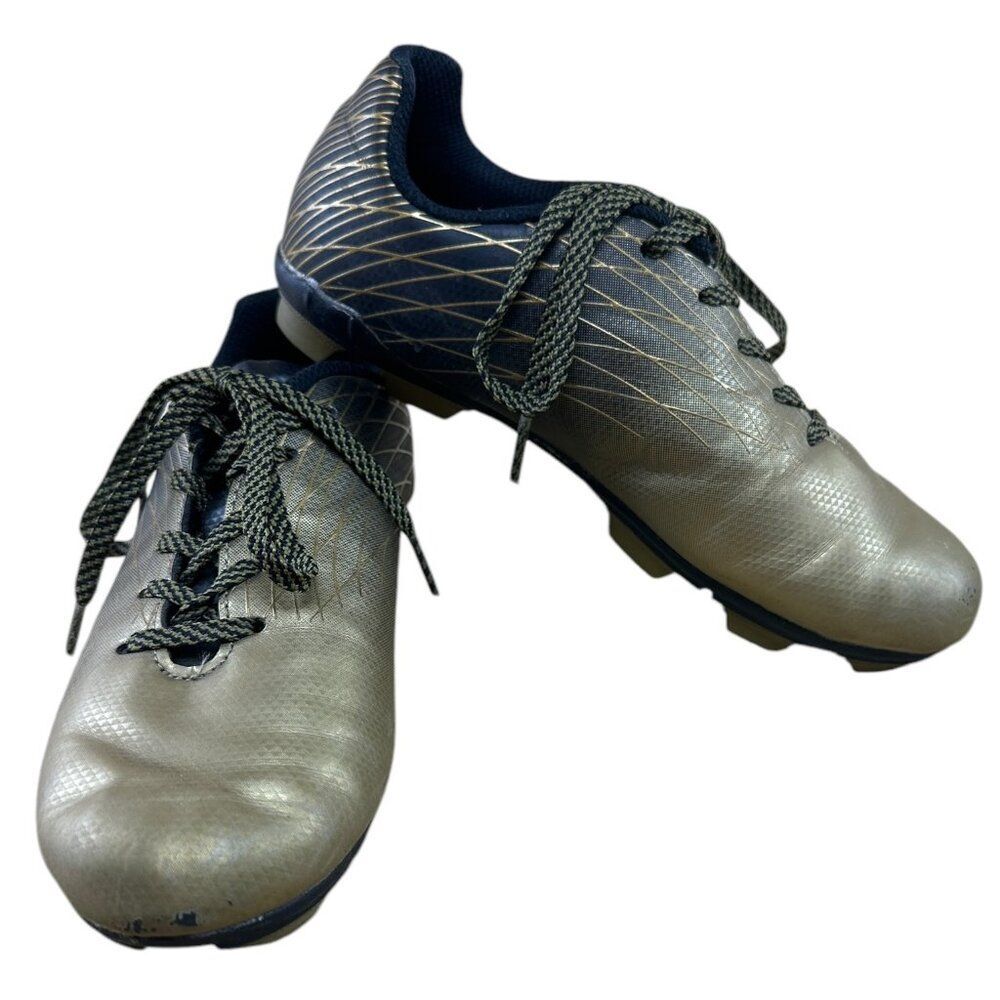 DSG Boys Ocala Size 1.5Y Soccer Cleats Shoes Gold Black DSGYP19-BLK Package